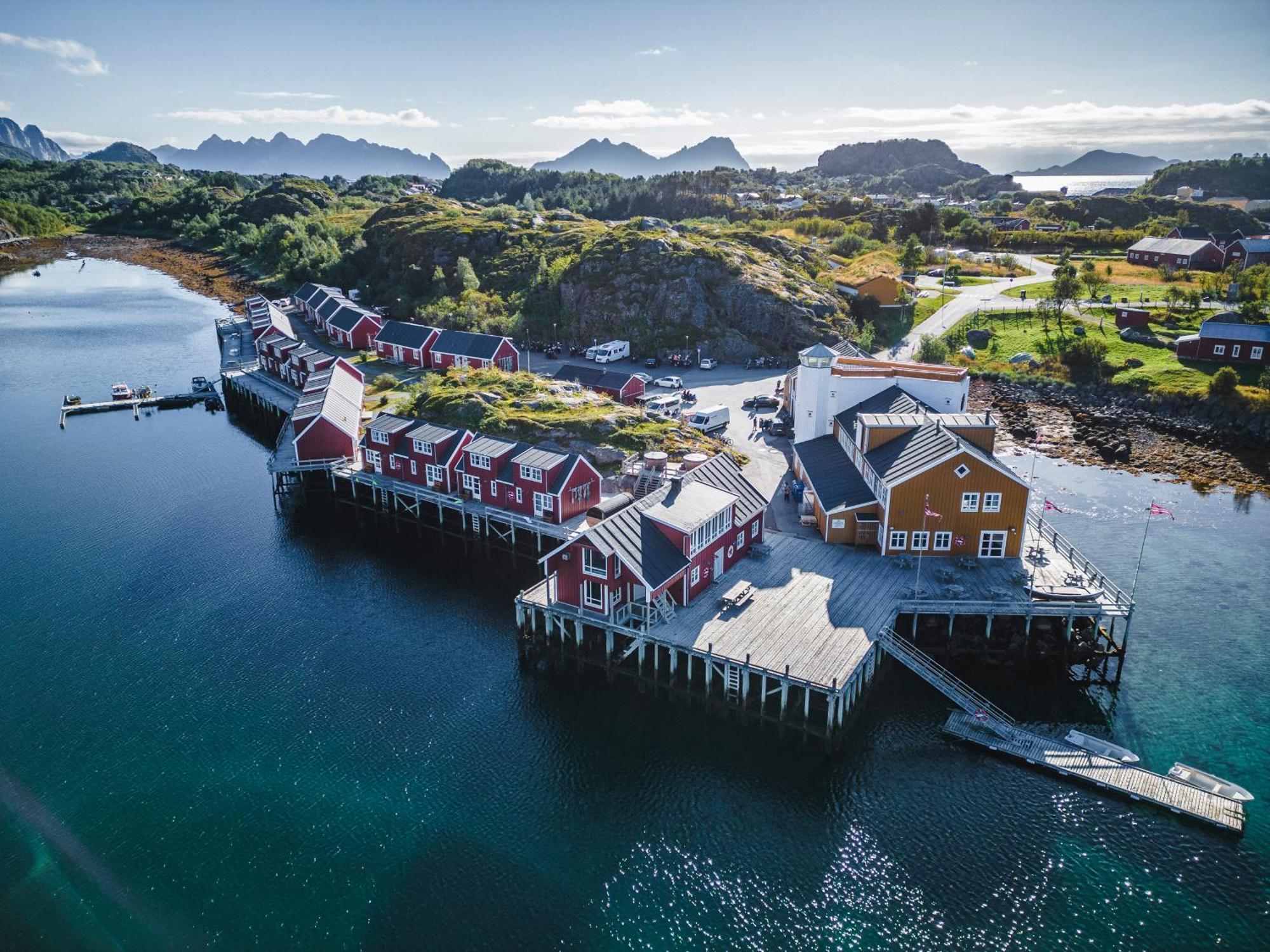 Nyvagar Rorbuhotell - By Classic Norway Hotels Kabelvåg Extérieur photo